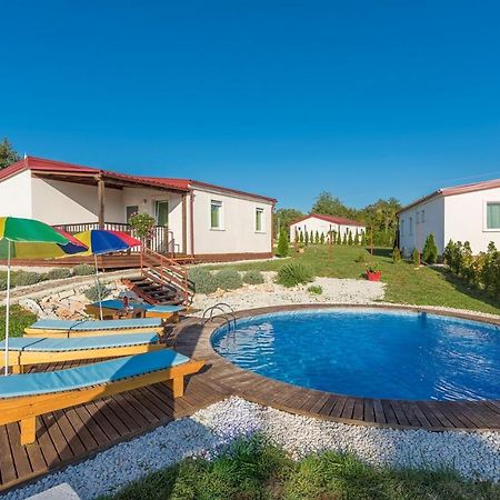 Holiday Park Village Jelovci Kringa Exterior foto
