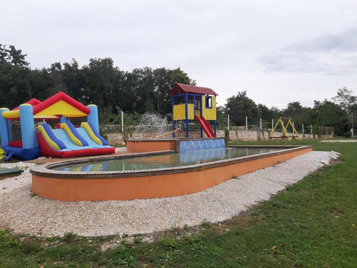 Holiday Park Village Jelovci Kringa Habitación foto